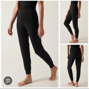 NWT: ATHLETA; NIGHTTIME BLISS SLEEP JOGGER.